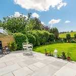 1 Bed In Harrogate Oc-88618 度假居 *